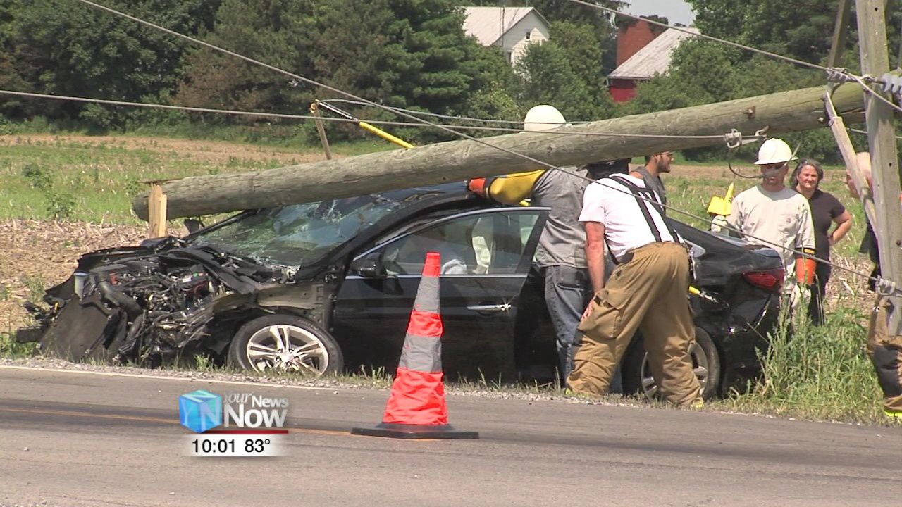 Multi-vehicle crash causes State Route 696 to be shut down for a while 1.jpg